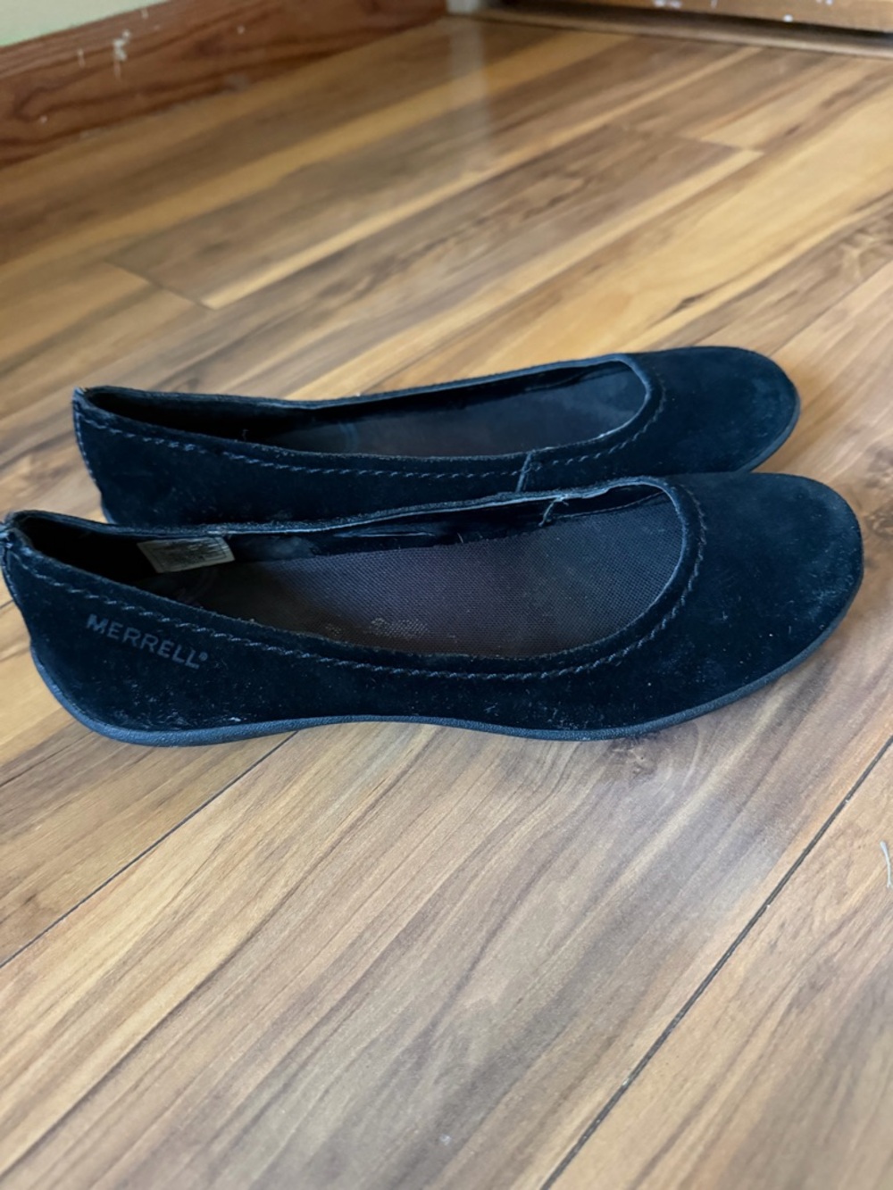 Merrell women’s Avesso Ballet Suede leather Flats - Picture 8 of 8